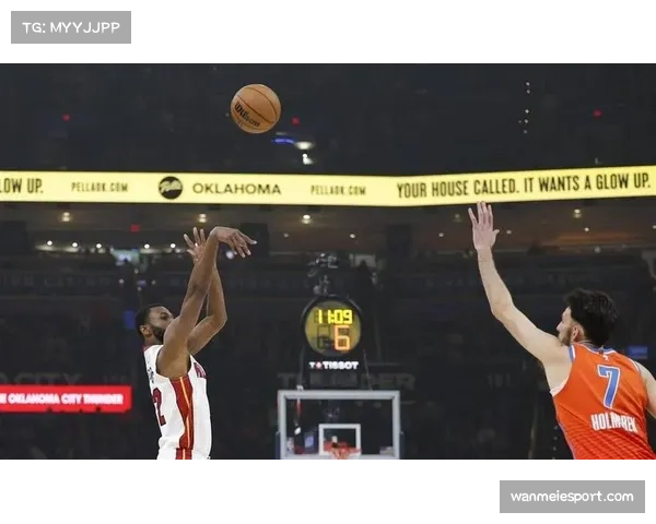 热火近期场均净胜分14.1分 攻防一体表现稳居东部前六